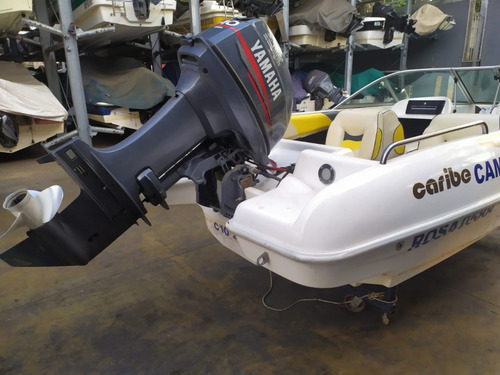 Imagen 2 de 8 de Lancha Caribe 470 Con Yamaha 40 Hp 2004