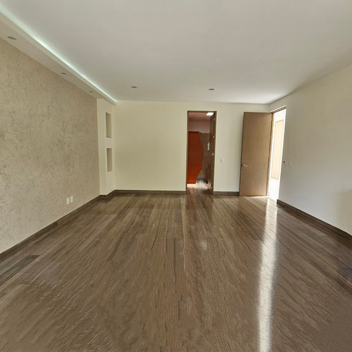 Descubre El Lujo Y La Exclusividad En Bosque Real, Casa En Venta Bosque Real!!!!