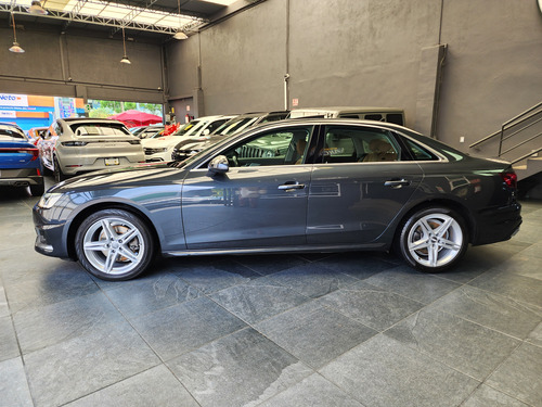 Audi A4 2.0 T Select Mild Hybrid 190 H.P.