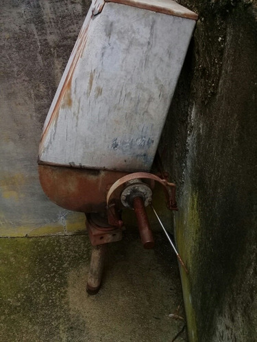 Imagen 5 de 9 de Molino De Viento Para Agua Completo.