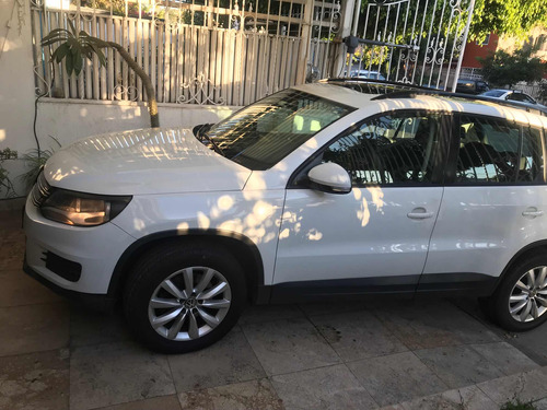 Volkswagen Tiguan 2.0 Sport&style At