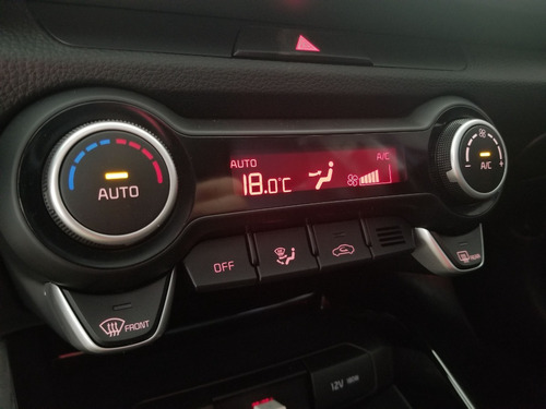Imagen 8 de 11 de Kia Rio Sx 1.6 At Entrega Inmediata!!!!