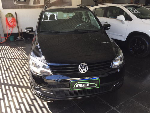 Imagem 7 de 13 de Volkswagen Spacefox 2011 1.6 Trend Total Flex 5p