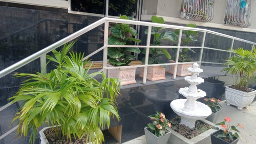 Imagem 12 de 17 de Vendo E/ou Alugo Apartamento Excelente Vista Para Baia De Guanabara
