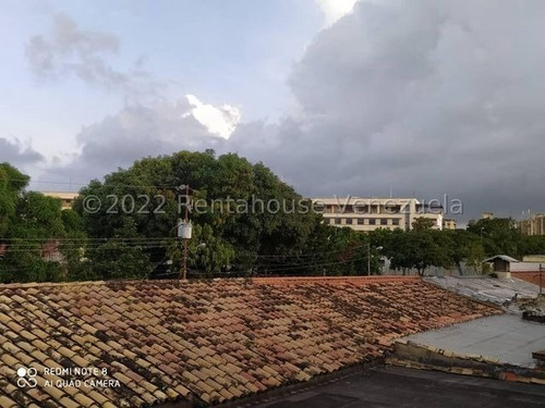 Imagen 22 de 30 de Casas En Venta En La Concordia Cod # 23-3742 Negociable! Información Comunícate 412-1498654 Katty Vasquez. Mejor Precio, Oportunidad, Inversión, Moderna, Remodelada, Amplia, Espaciosa,hermosa!!!!!!!!