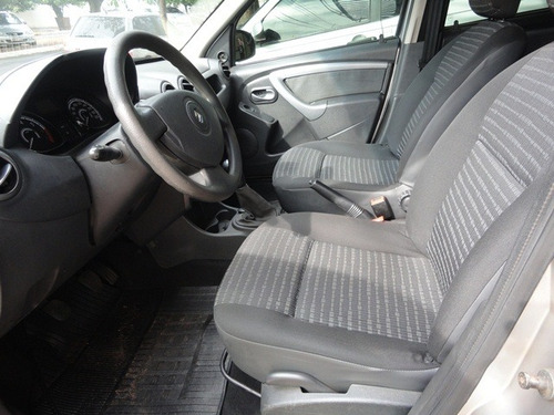 Renault - Sandero Expression 1.6 Ano/modelo 2012/2012