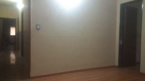 Imagen 21 de 26 de Excelente Casa 4 Amb. Con Garaje. Oportunidad!!! Nuevo Valor