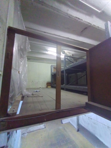 Local Comercial En Barrio Reus /excelente Zona