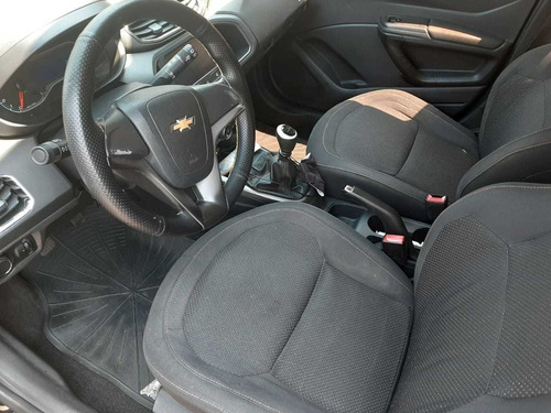 Imagem 8 de 11 de Chevrolet Onix 2013 1.4 Lt 5p
