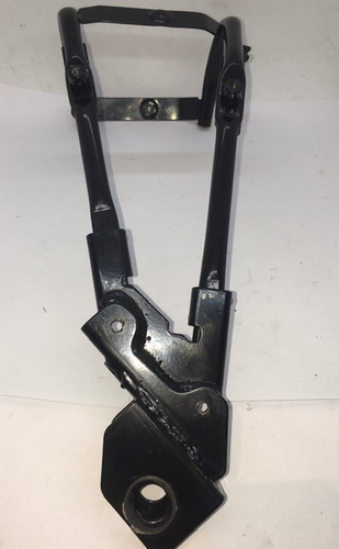 Imagen 2 de 10 de Soporte Guardabarro Trasero Parte Trasera Zanella Rx 200 Ne