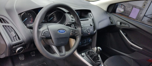 Imagen 24 de 25 de Ford Focus 1.6 S 5p Mt 2016