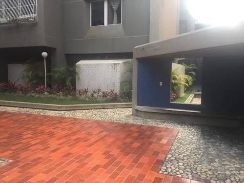 Imagen 1 de 14 de Ph Duplex En Venta En Los Palos Grandes, Caracas. Código 21-7257 Mvg