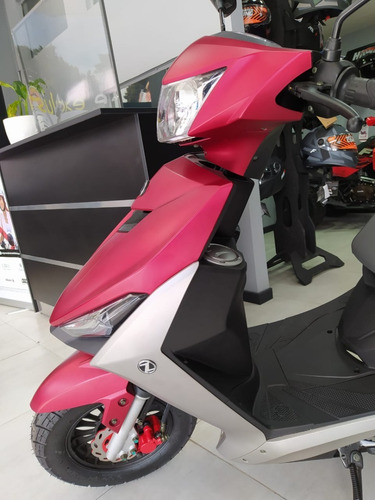 Imagen 3 de 20 de Zanella Scooter Styler 150 Rs Promoción Scooters Tienda Pune