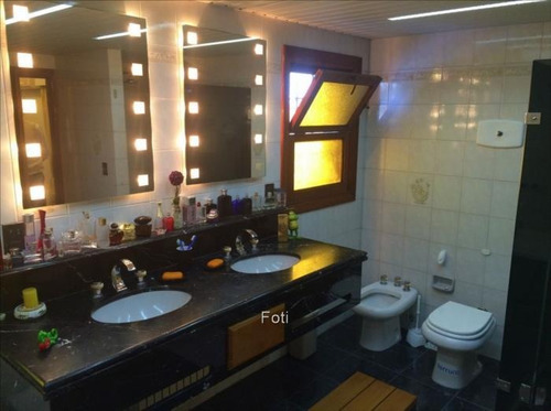 Imagen 16 de 24 de Sensacional Residencia Con Gran Piscina Interior !!!