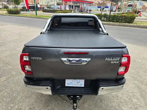 Toyota Hilux 2.8l SRX 4x4 Diesel
