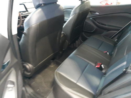 Imagen 15 de 17 de Tracker Ltz 1.2t At S/conectividad S/sensores $ 9.800.000 Mm