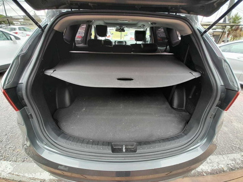 Imagen 16 de 20 de Hyundai Santa Fe 2.2 Crdi 7 As Pre At 2018 4wd