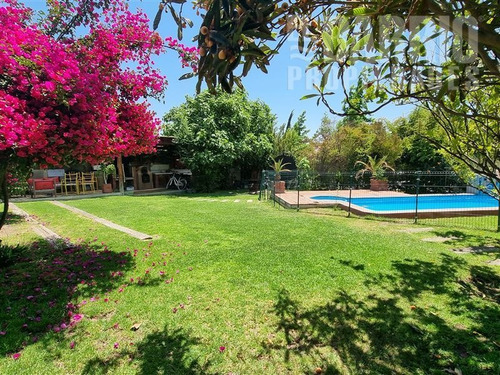 Imagen 3 de 21 de Casa En Venta De 3 Dorm. En Colina