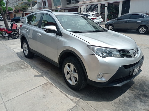 Imagen 3 de 9 de Toyota Rav4 Mod. 2014 Mecánico Gasolinero