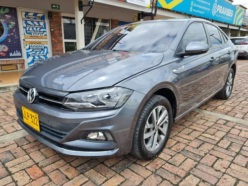 Volkswagen Virtus Highline 1.6cc TP AA 4X2