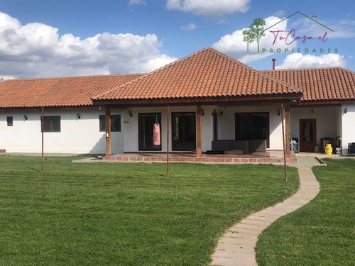 Casa En Venta De 4d/4b En Camino Loreto