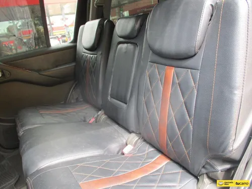 Nissan Pathfinder Le 4x4 2500cc At Aa