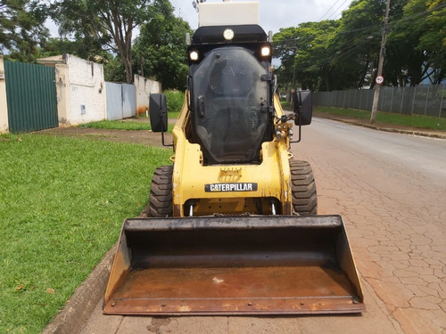 Imagem 6 de 7 de Minicarregadeira Cat 256c