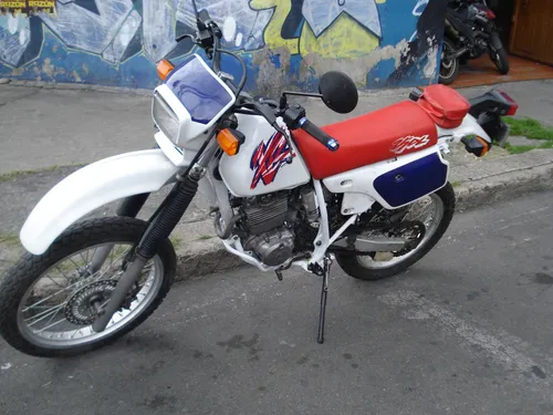 Xr 250l
