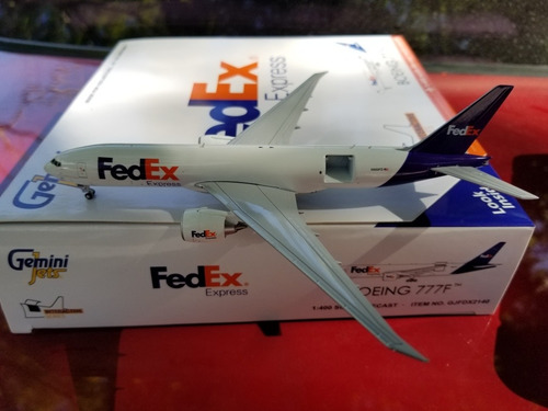 Avion Boeing 777-f De Fedex N889fd Interactivo Escala 1:400