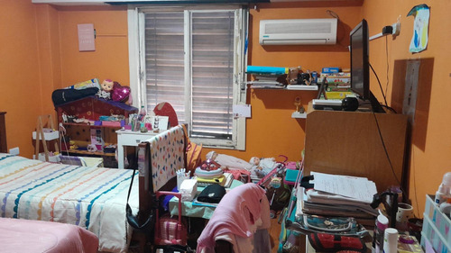 Venta De Ph Con Local Comercial / Vivienda Familiar