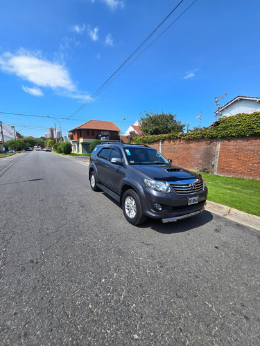Toyota SW4 3.0 Srv Cuero I 171cv 4x4