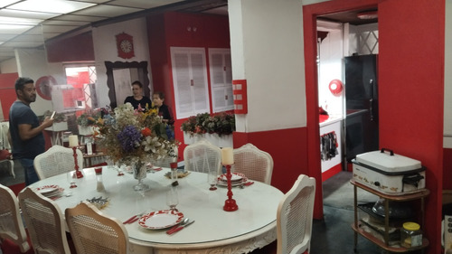 Casa Con Uso De Suelo Mixto Ideal Para Edificio, Negocio U Oficinas Corporativas!