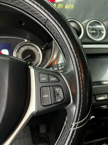 Suzuki Vitara 1.6 Live