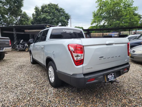 Ssangyong Rexton Sport
