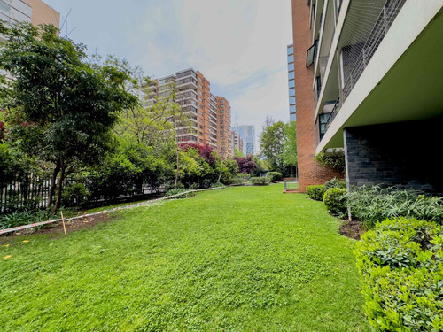 Modern Furnished Flat, 3 Bedrooms, Next To Militares Riesco