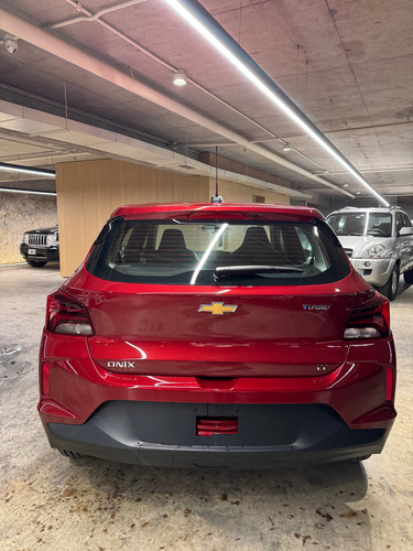 Chevrolet Onix 1.0 Lt