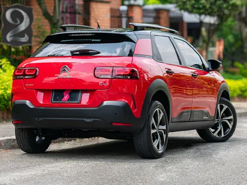 Citroën C4 Cactus 1.6 Shine Turbo Aut