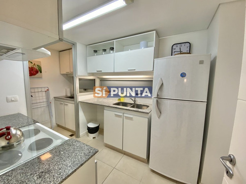 Imagen 12 de 23 de Venta De Apartamento De 2 Dormitorios En Mansa Punta Del Este