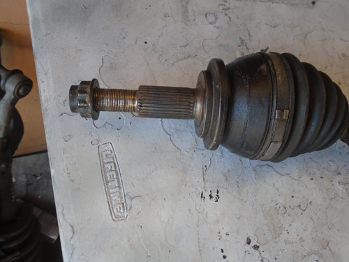 Vendo Punta,eje Y Trebol Delantero Derecho De Toyota Rav 4 (Usado)