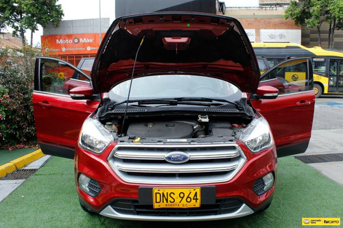 Imagen 9 de 25 de Ford New Escape 2.0 245 Hp 4x2