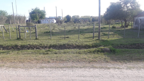 Gran Terreno Con Vivienda-salón Usos Múltiples