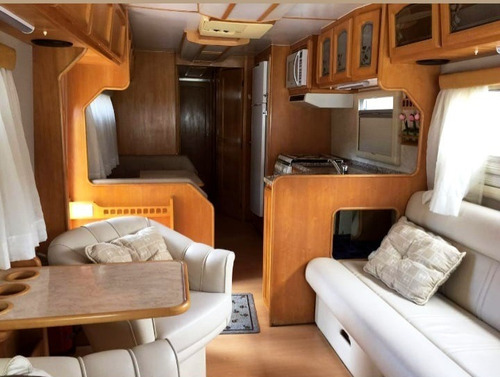 Imagem 3 de 9 de Motorhome Hobby - Ano De Fabricação: 2003