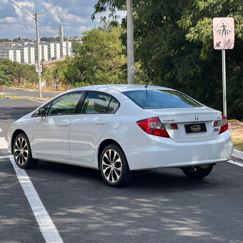 Honda Civic Sedan LXR 2.0 Flexone 16V Aut. 4p