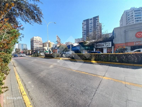 Venta Estacionamiento Y Bodega Ñuñoa, Metro Ñuñoa 