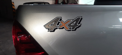 Toyota Hilux Dx 4x4