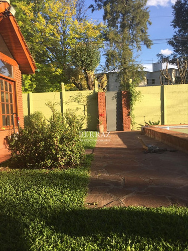 Casa Venta De 4 Ambientes En De Vicenzo Chico Lote De 655 M2