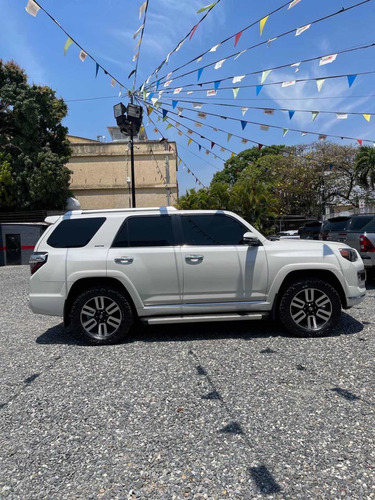 Imagen 9 de 13 de Toyota Runner Limited 4x4