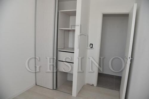 Imagen 16 de 22 de Departamento - La Plata