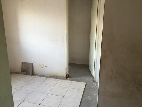 Imagen 11 de 22 de Casa En Venta 8 Ambientes Garin