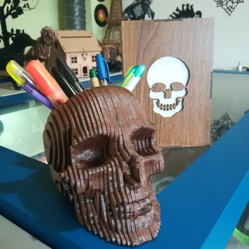 Figura 3d En Madera, Calavera Portaobjetos